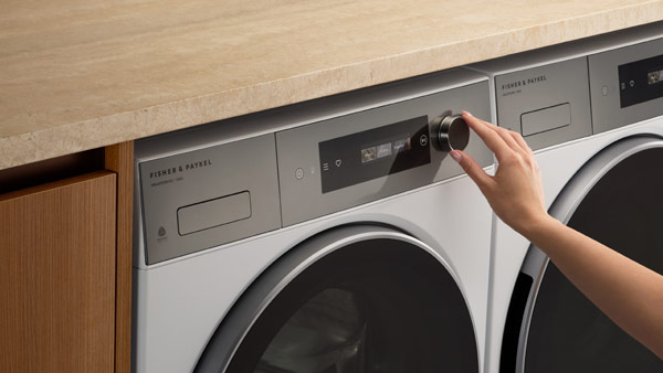Laundry appliance interface
