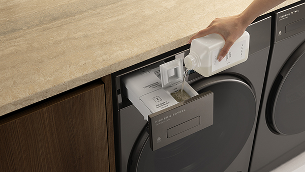 Filling detergent dispenser